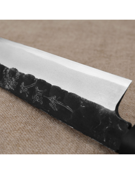 Tojiro Black Hammered Shirogami2 Nóż Yanagiba 24 cm