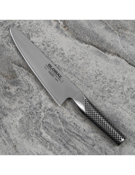 GLOBAL Japoński Nóż do plastrowania 18 cm G-6