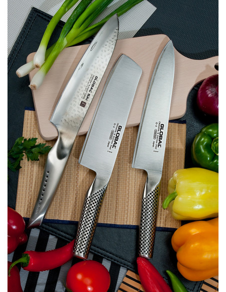 GLOBAL Japoński nóż szefa kuchni 20 cm G-2