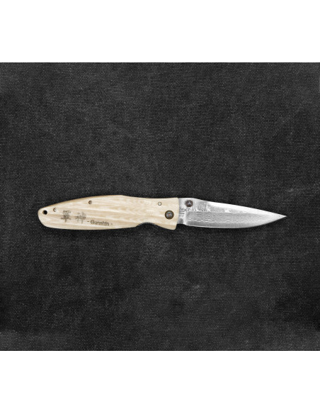 MCUSTA Sengoku White Micarta Damascus 8,6 cm