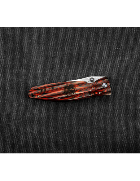 Mcusta Sengoku Red Pakka Damascus VG-10 8,6 cm