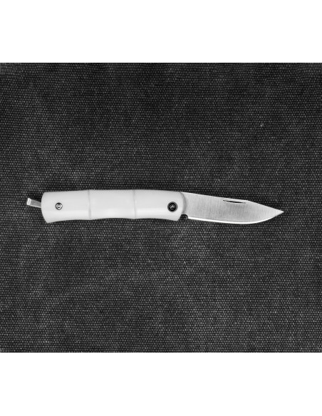 Mcusta Neckknife Bamboo Corian AUS-8A 5,5 cm