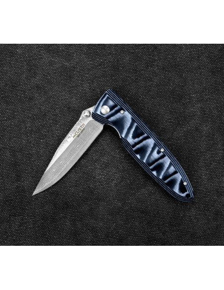MCUSTA Classic Wave Blue Micarta Damascus 8,5 cm